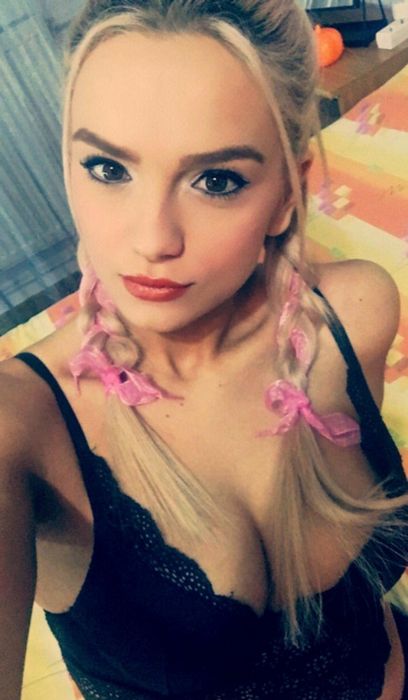 Кулинарные Искушения: Как Куртизанки Разжигают Страсть на Кухне